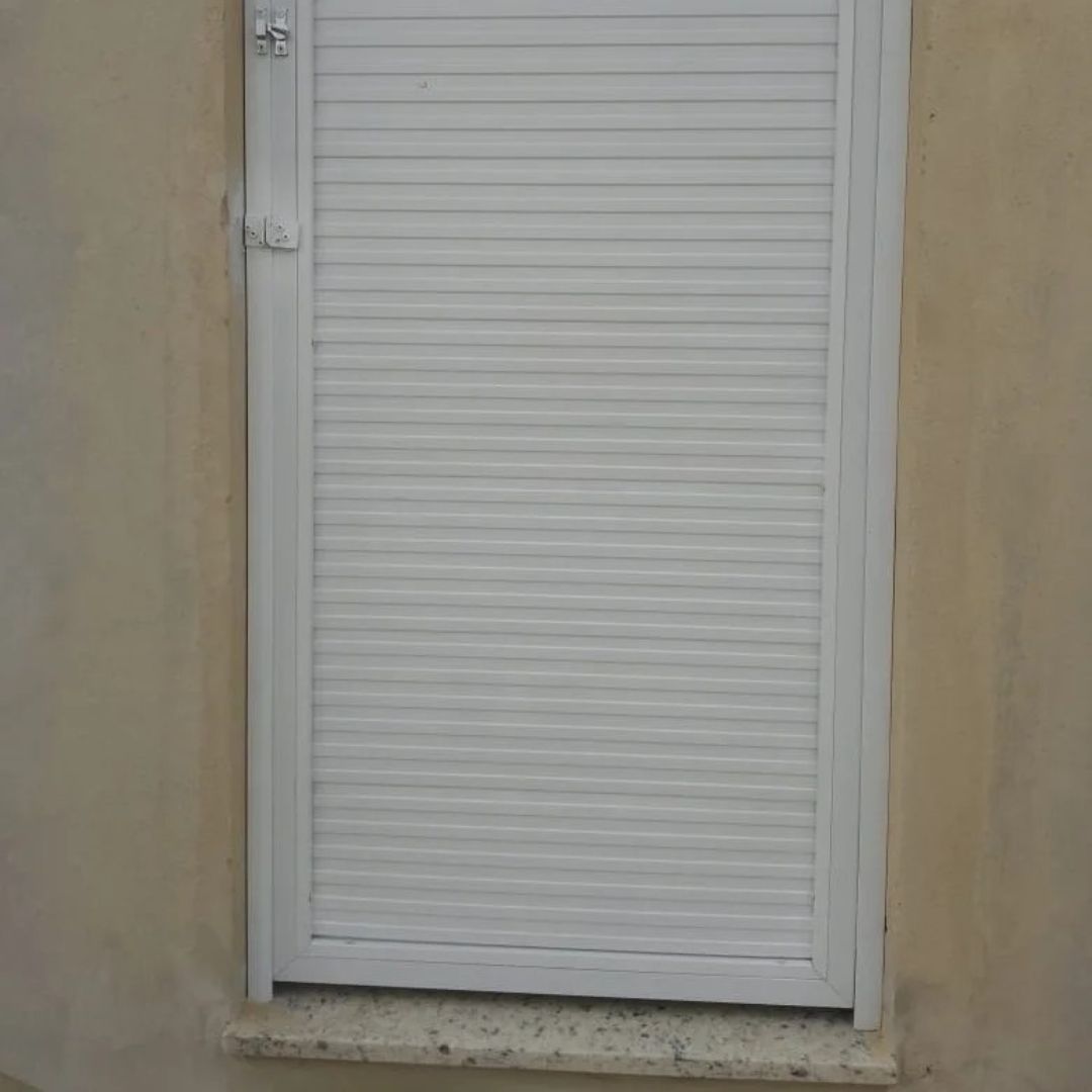 portão pivotante 03